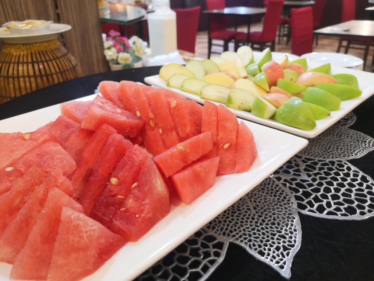 קואלה פרליס Putra Brasmana Hotel מראה חיצוני תמונה