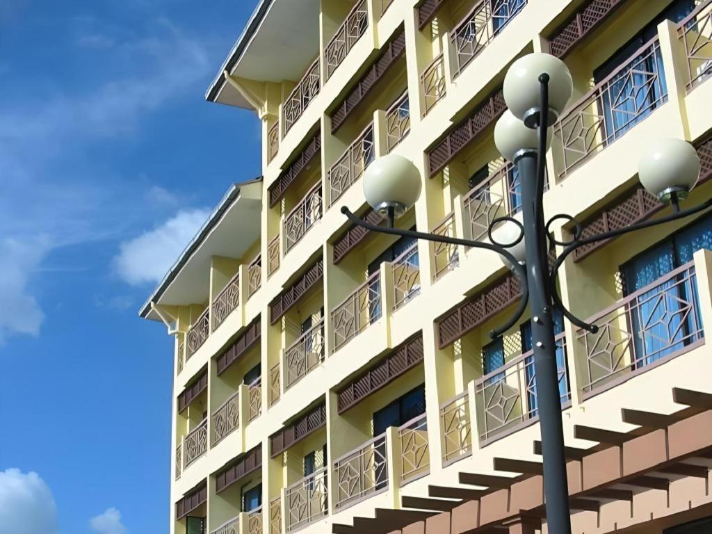 קואלה פרליס Putra Brasmana Hotel מראה חיצוני תמונה